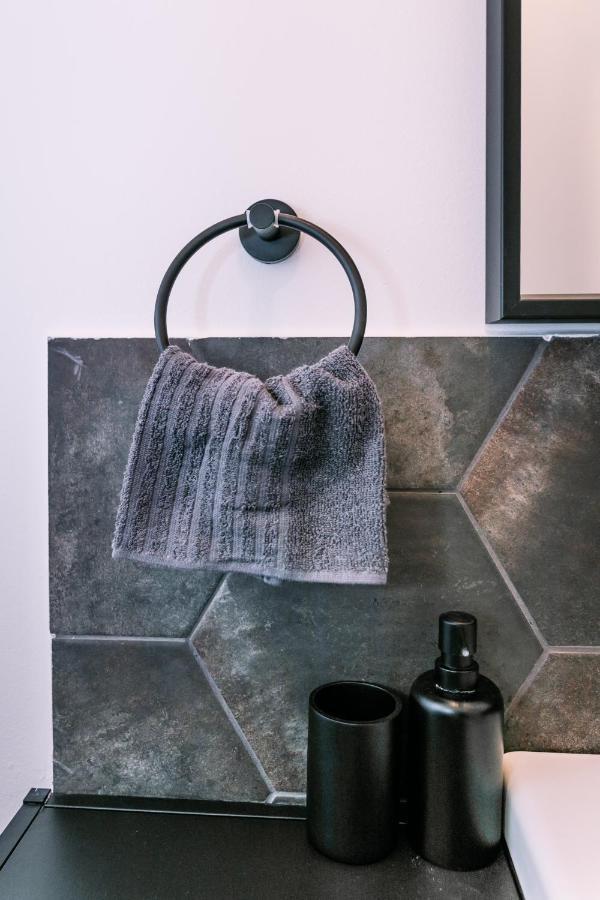 B15 - Wood&Black Apartman Ráb Exteriér fotografie